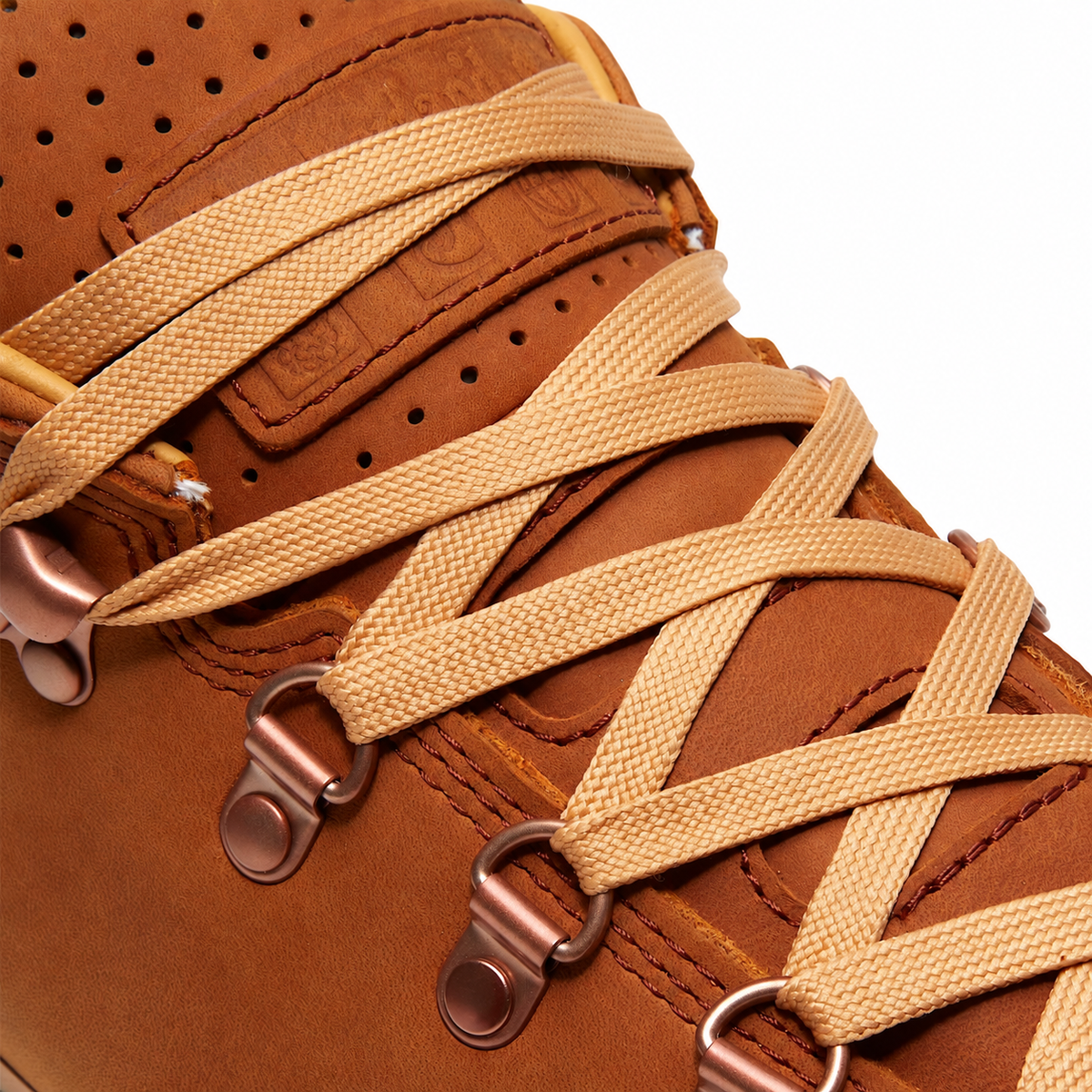 Men's Timberland World Hiker Low GORE-TEX Membrane Rust Nubuck tb0a418gem7