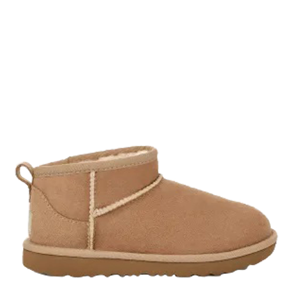 Girls Ugg good Classic Mini Boots