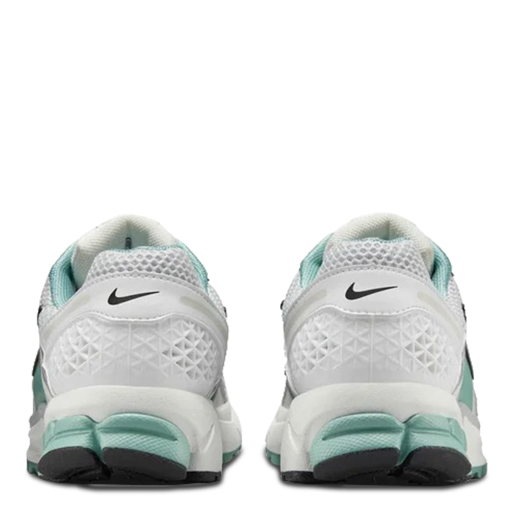 Nike Zoom Vomero 5 Women's Sneakers