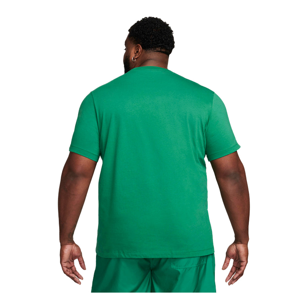 Men's Nike Sportswear Club T-Shirt Malachite AR4997-365