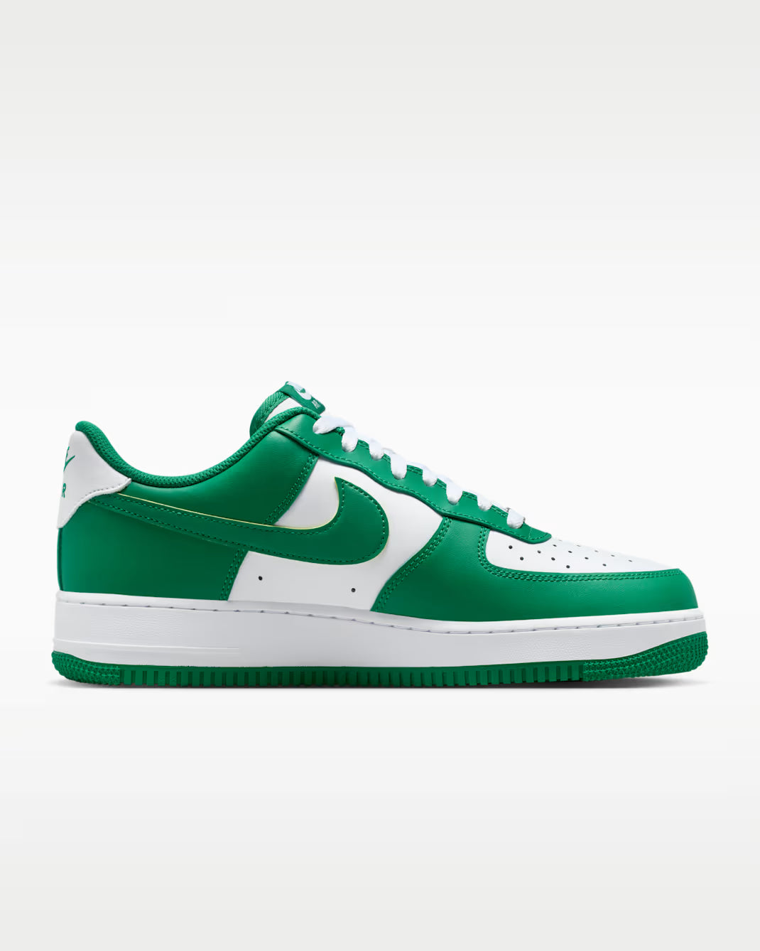 Men's Nike Air Force 1 `07 White/White/Malachite FJ4146-132