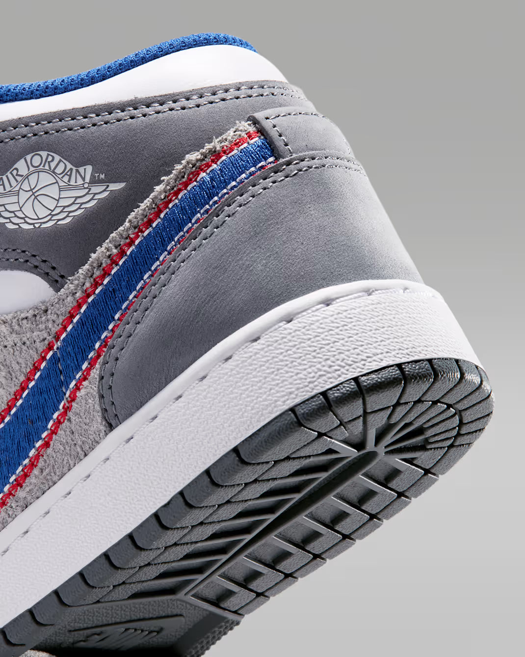 Big Kid's Air Jordan 1 Mid SE "Hare" Light Smoke Grey/University Red/Cool Grey/Varsity Royal IZ4720-001