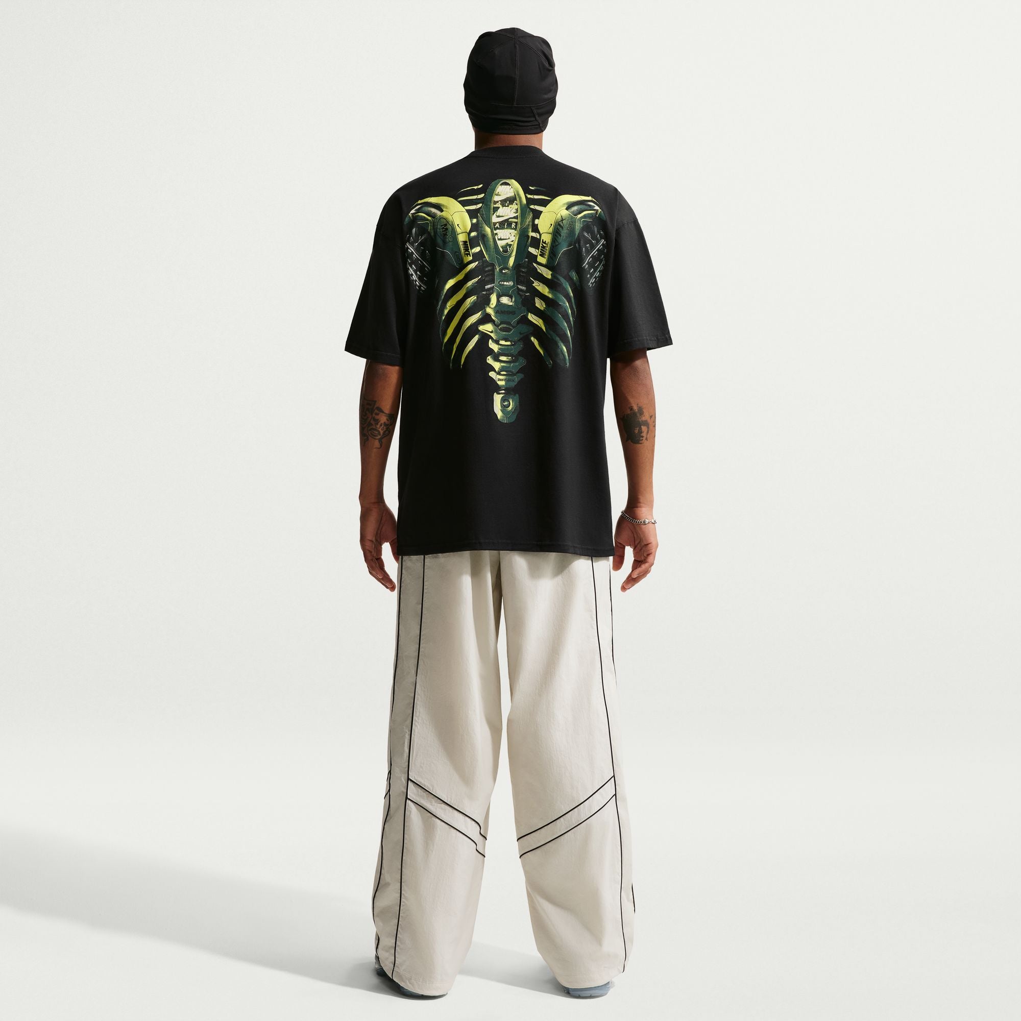 Men's Nike Sportswear Max90 T-Shirt - Black/Volt 4