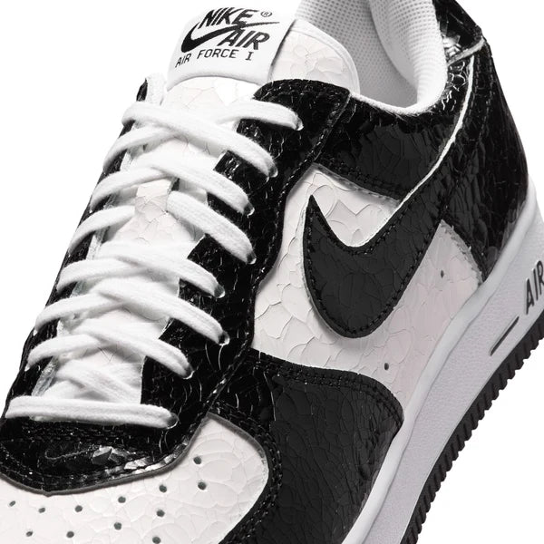 Men's Nike Air Force 1 '01 Cracked Leather Black/White JA0248-300