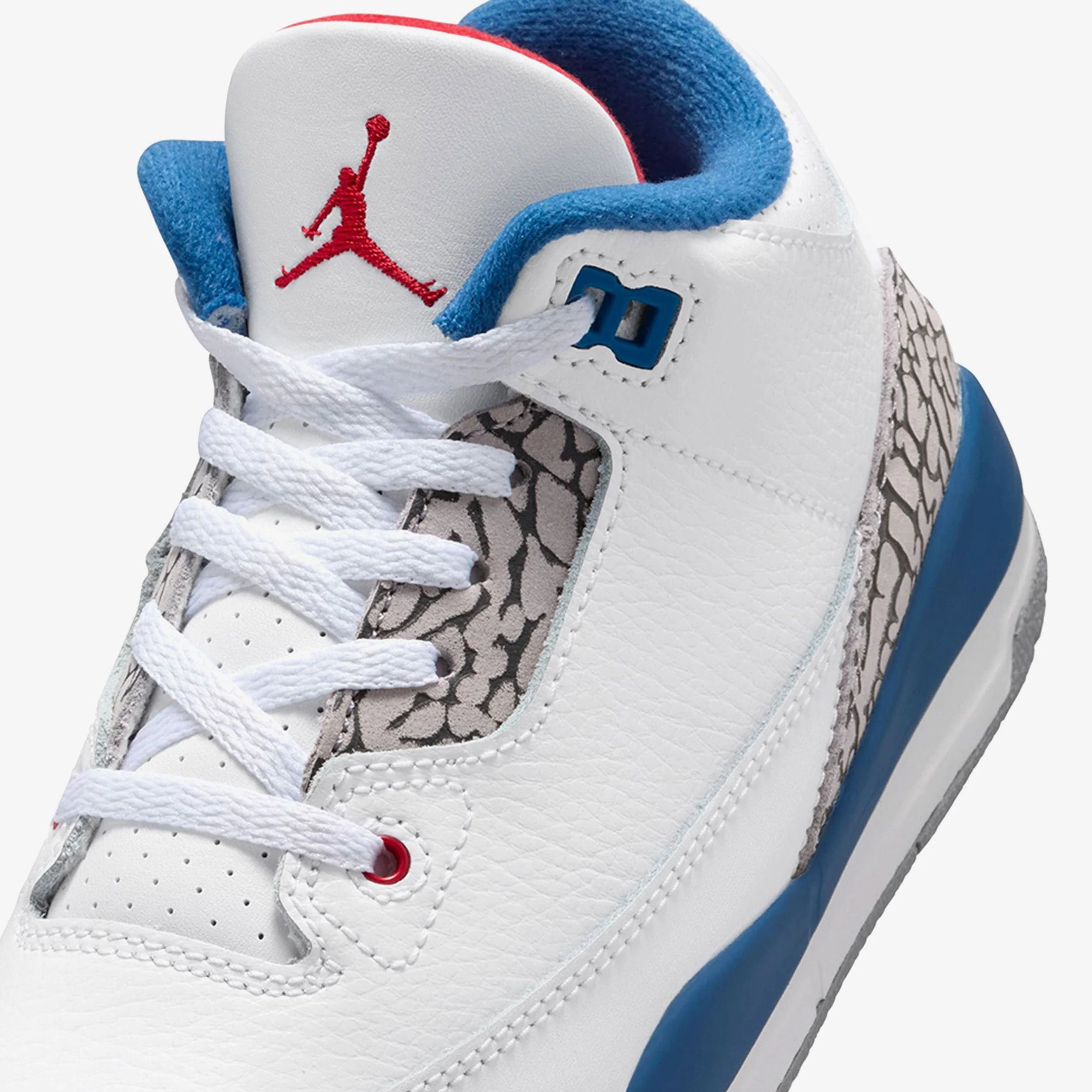 Little Kids Air Jordan 3 Retro True Blue White/Varsity Red/True Blue/Cement Grey/Anthracite DM0966-104