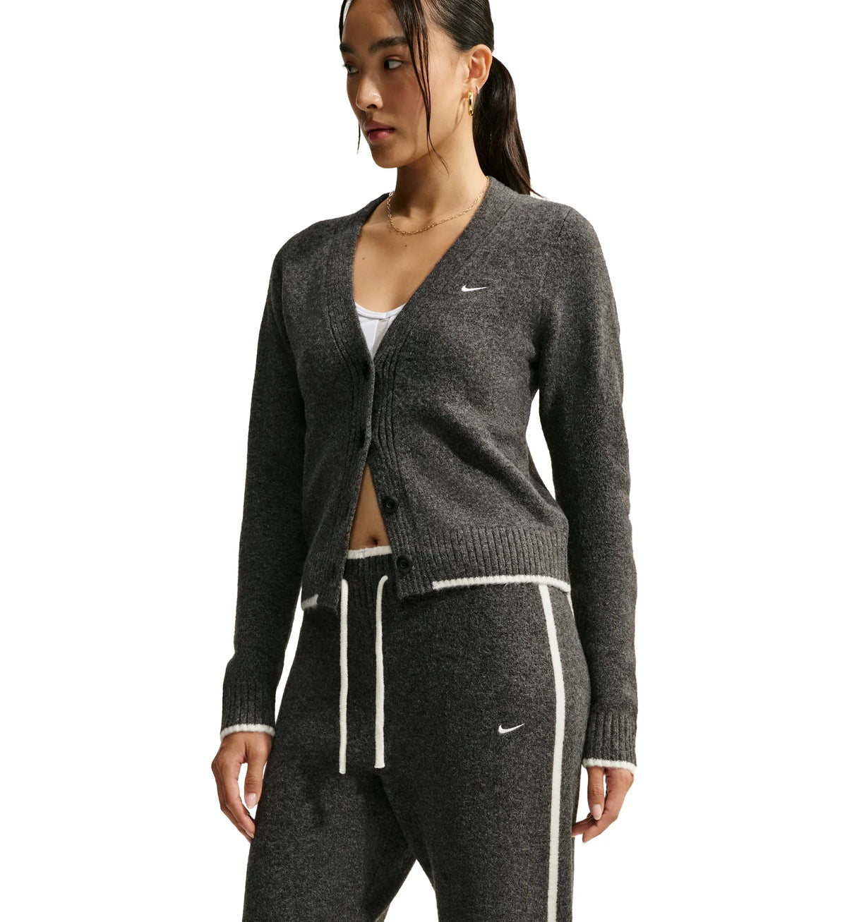 Nike Sportswear Chill Knit Women’s Mid-Rise Pants