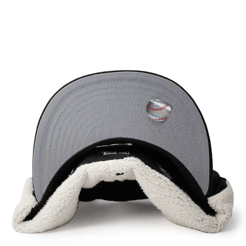New Era Classic Dog Ear 59FIFTY Fitted Chicago White Sox Cap 2