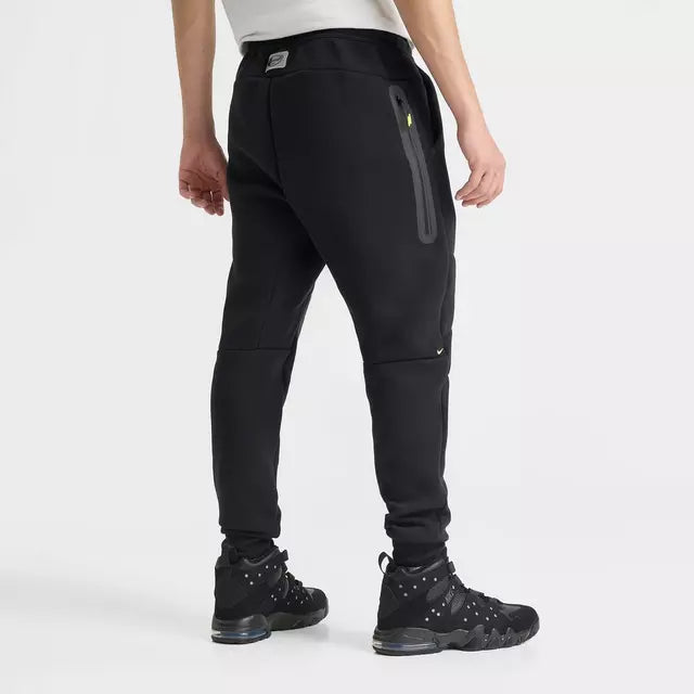 Men's Nike Tech Fleece Air Max Jogger Pants - Black/Neon Yellow 4