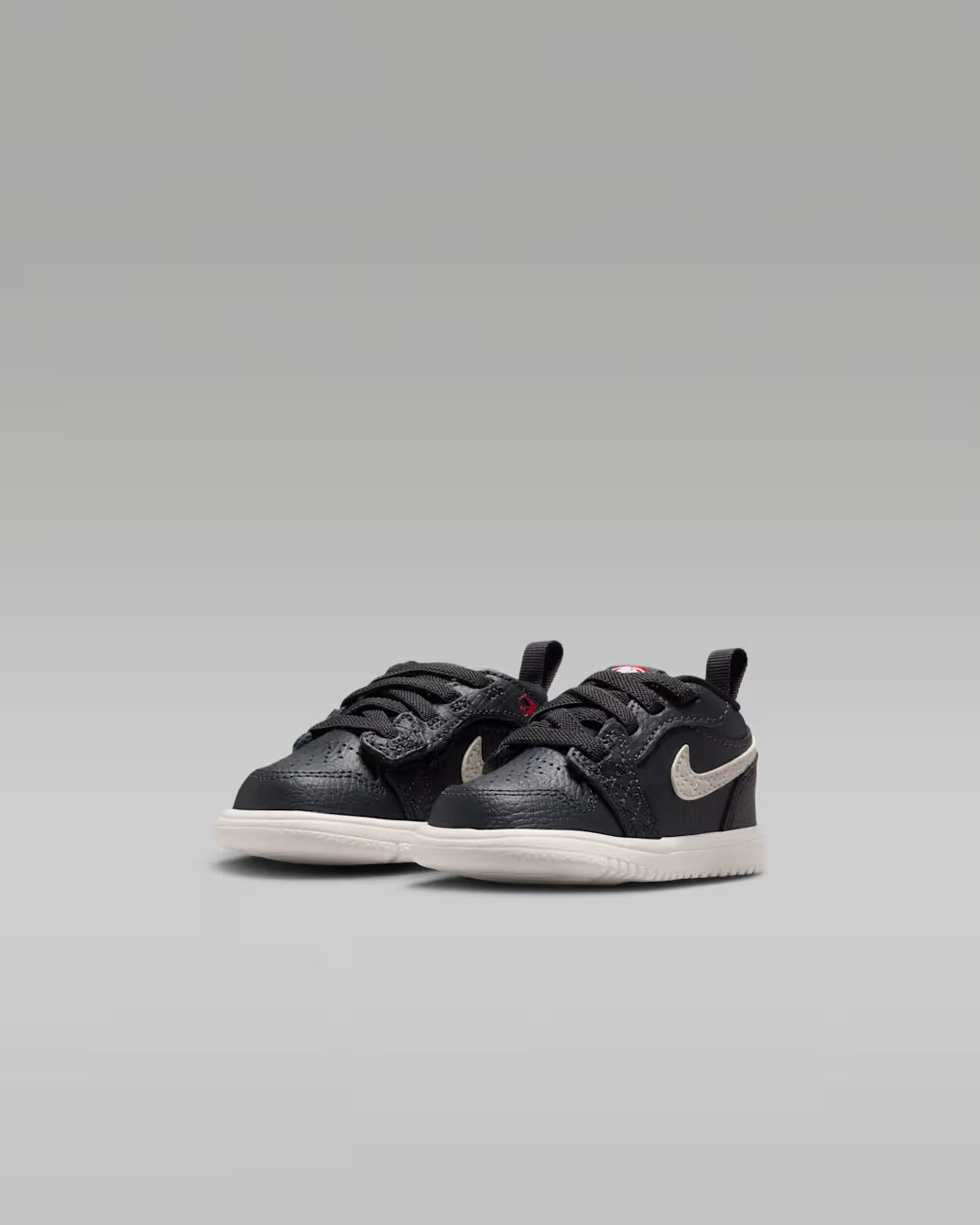 Toddler Air Jordan 1 Low Alt SE Off Noir/University Red/Game Royal/Sail IV6784-001