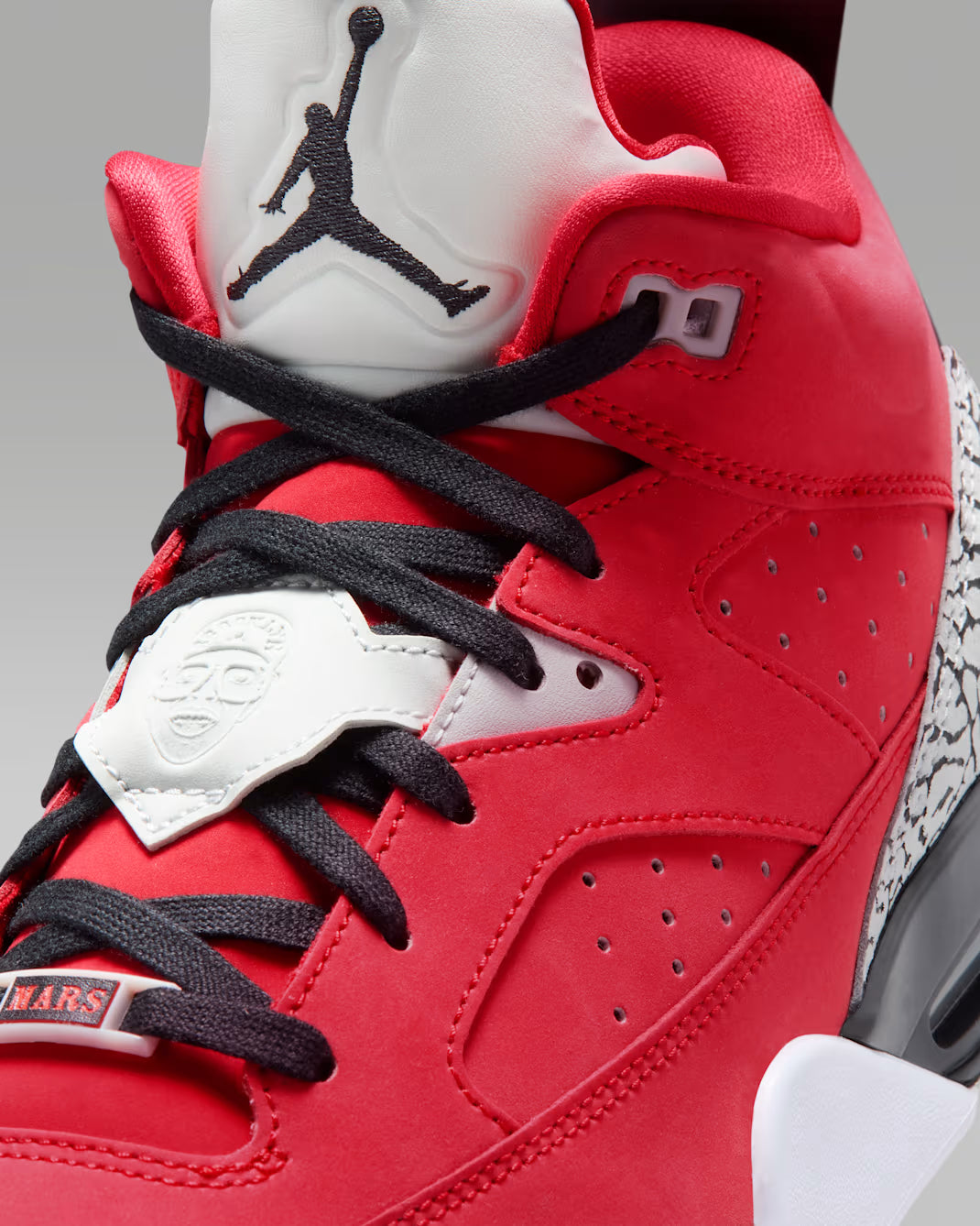 Jordan Son of Mars Low Men's Sneakers - Fired Red