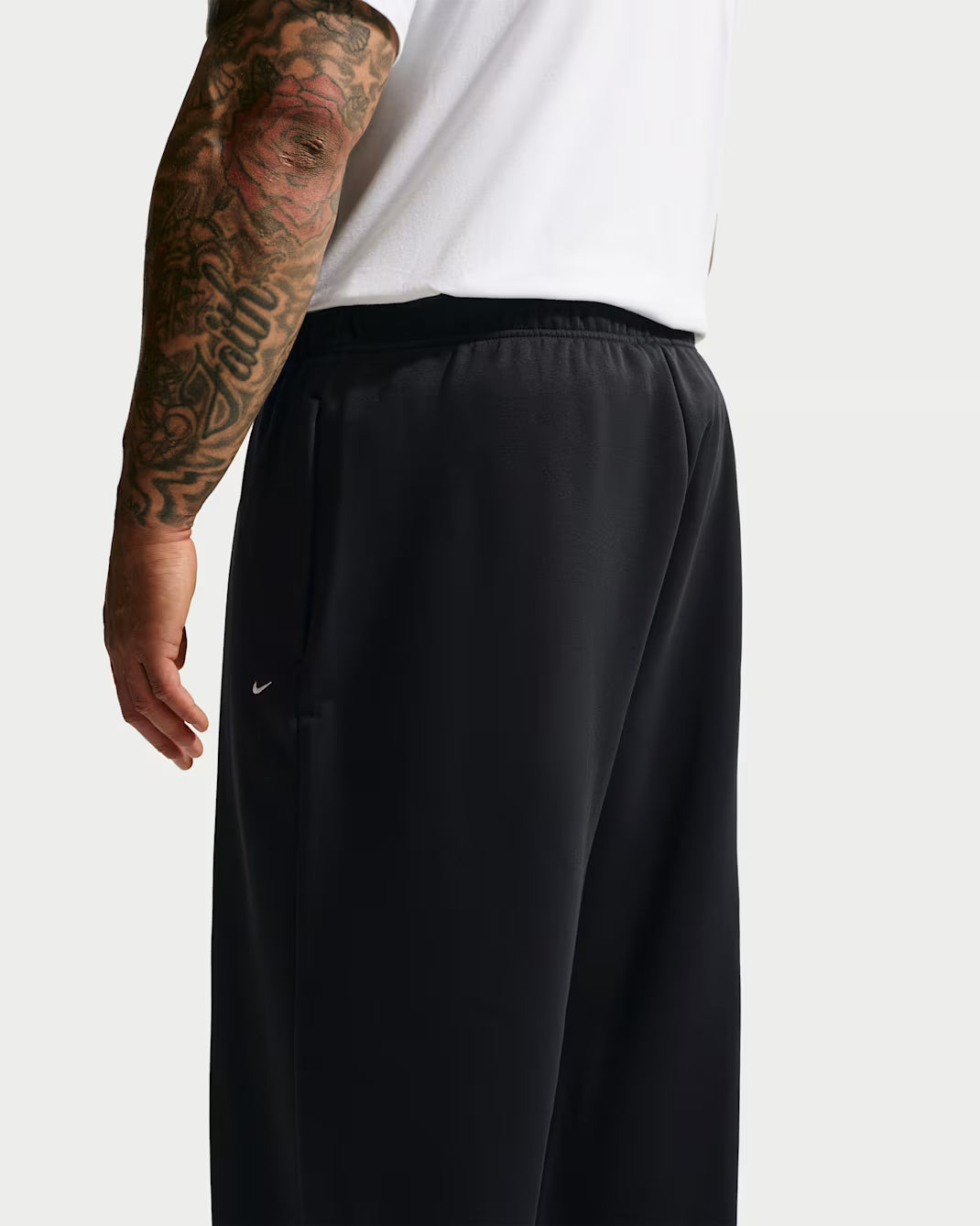Nike Standard Issue Men's Brushed Basketball Pants