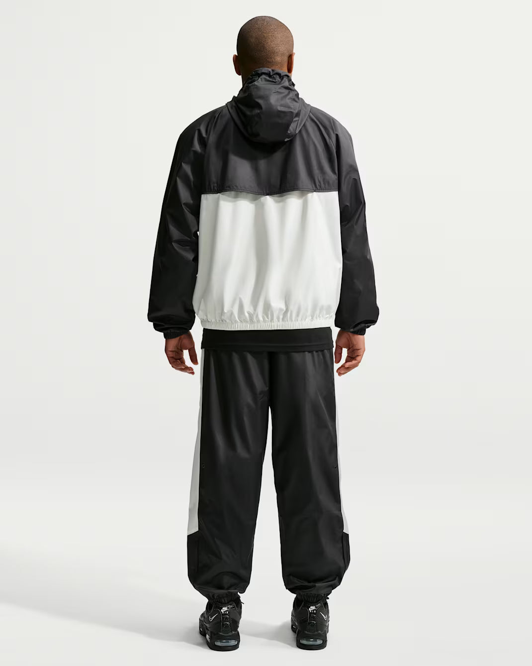 Nike Windrunner Men's lined trousers
