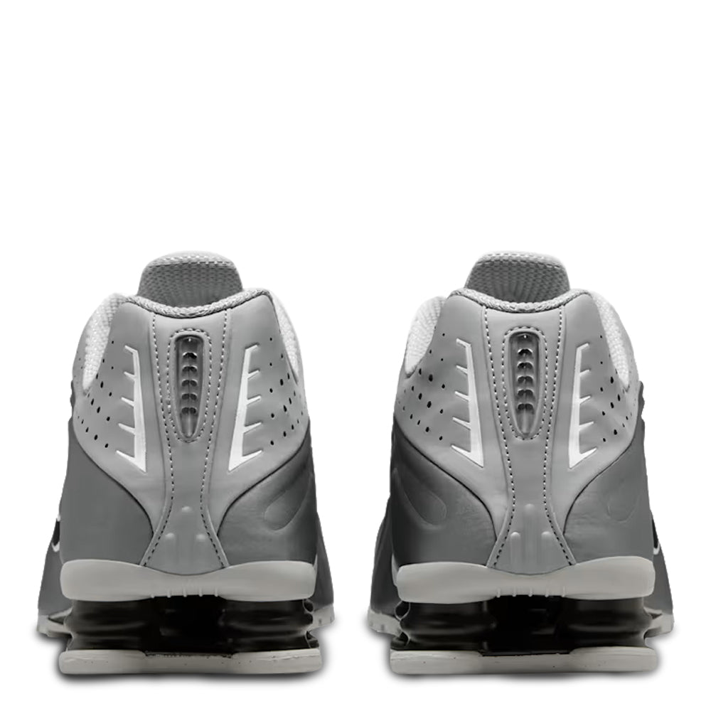 Nike Shox R4 Men's Sneakers