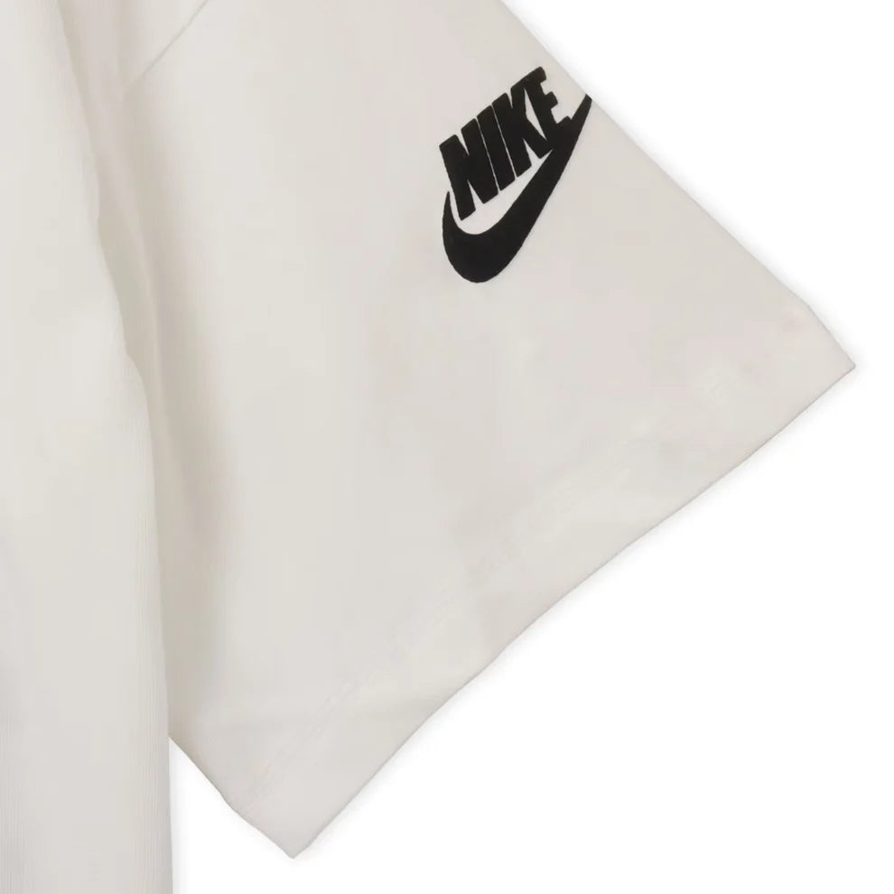 Air Jordan Men's Short-Sleeve Tee