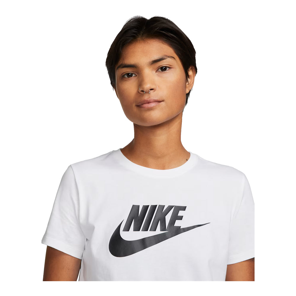 Nike Sportswear Essentials Women's Logo T-Shirt