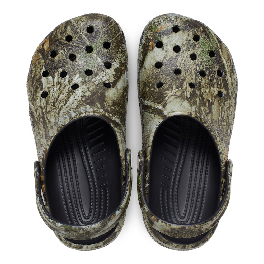 Crocs Kids' Realtree APX Classic Clog - Forest Camo 2