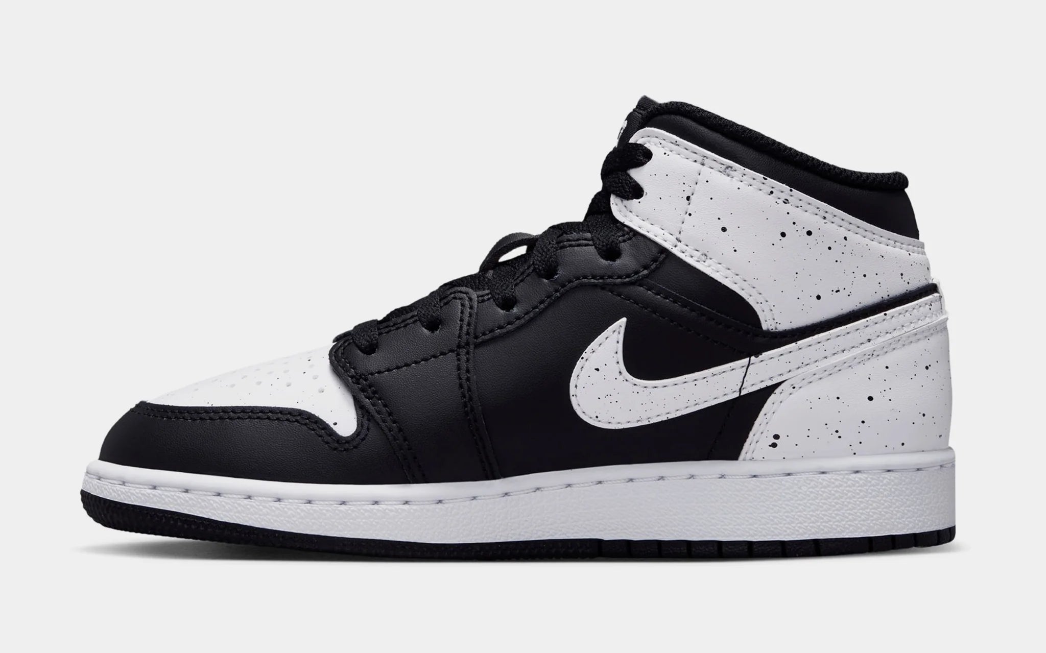 Air Jordan 1 Mid "Oreo" Big Kid's Sneakers
