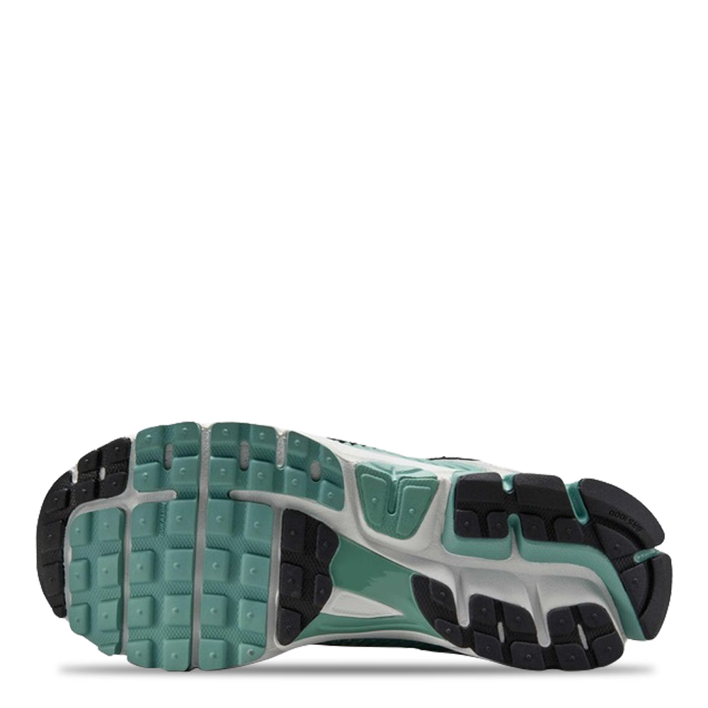 Nike Zoom Vomero 5 Women's Sneakers