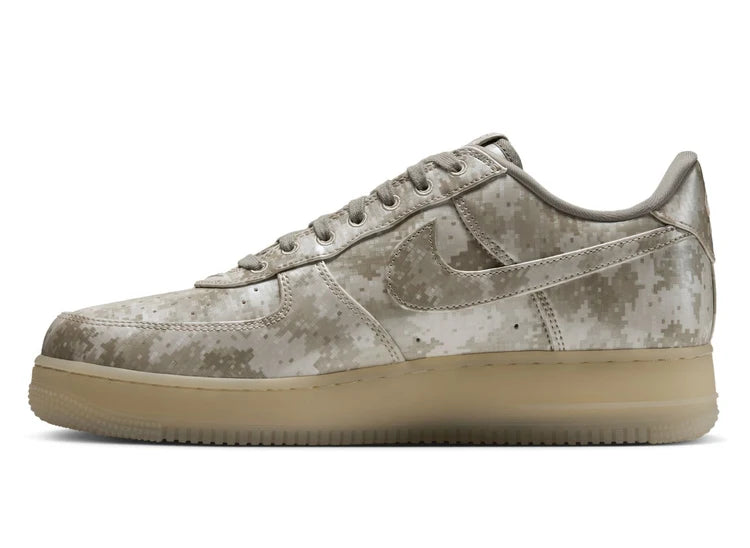 Men's Nike Air Force 1 Low Retro Camo Multi Color/Fossil Dark Grey IV4885-900