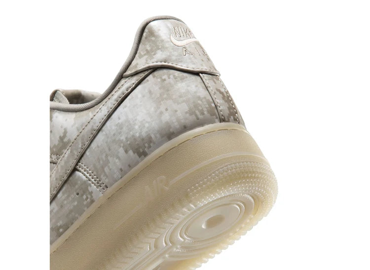 Men's Nike Air Force 1 Low Retro Camo Multi Color/Fossil Dark Grey IV4885-900