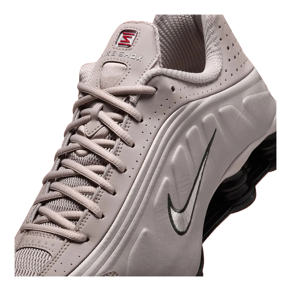 Nike Shox R4 Men's Sneakers