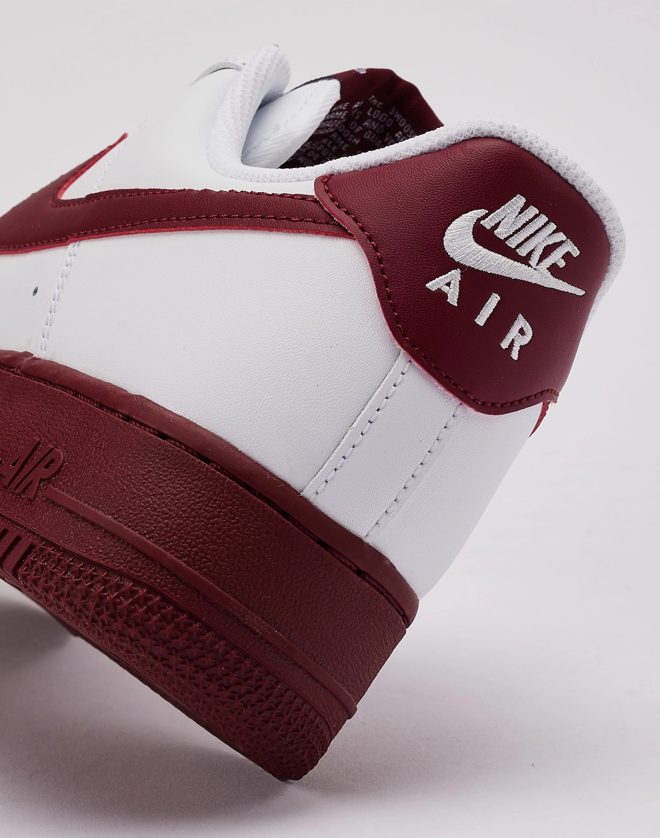 Men's Nike Air Force 1 `07 White/Team Red FJ4146-131
