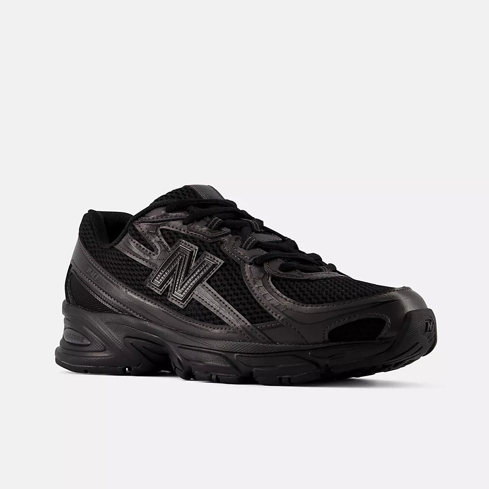 New Balance 740 Sneakers