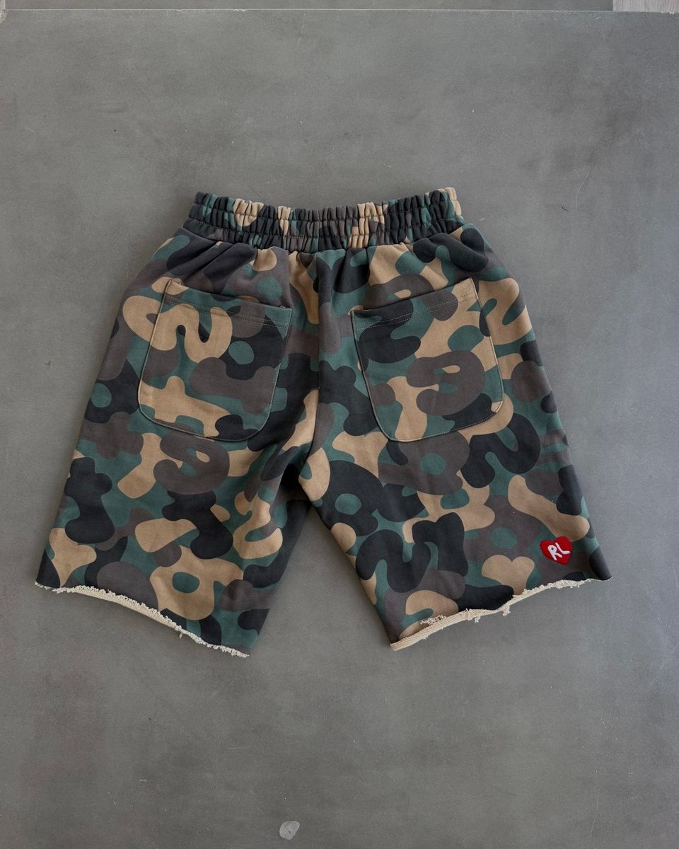 Men's Red Letters Camo Pearls French Terry Sweatshorts Camo cmoprl-camo