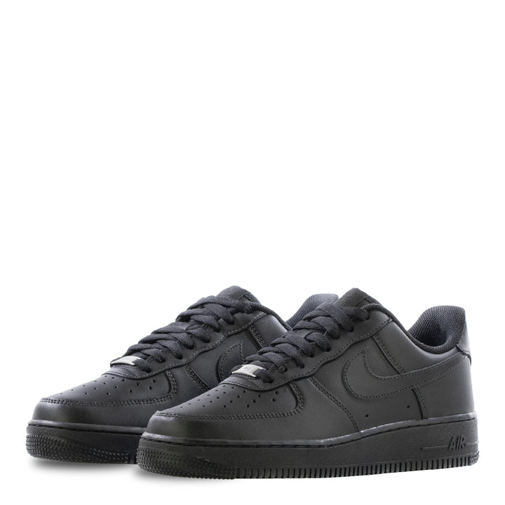 Nike Air Force 1 &