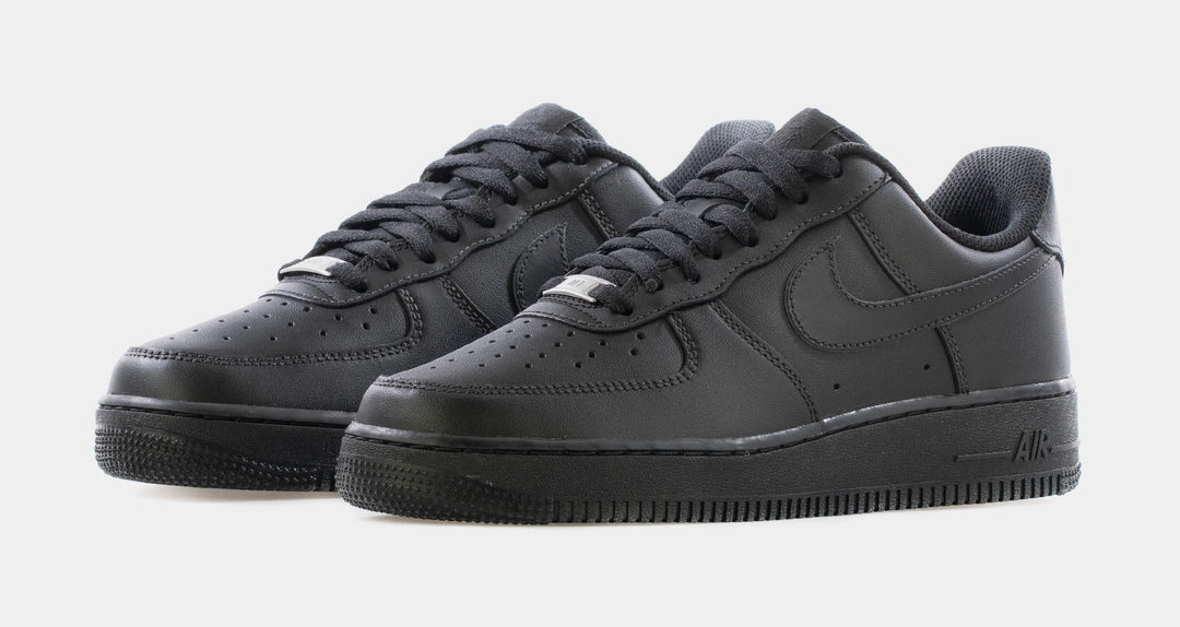 Nike Air Force 1 &
