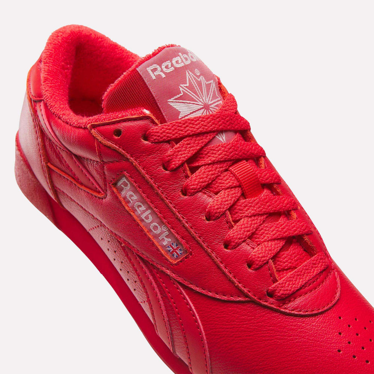 Reebok Freestyle Lo Women's Sneakers
