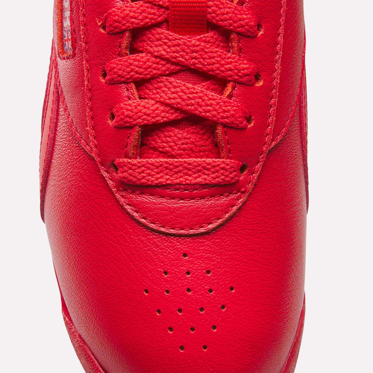 Reebok Freestyle Lo Women's Sneakers
