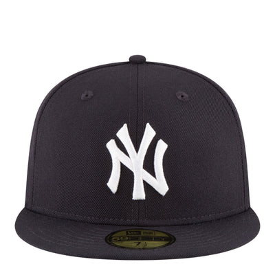 New Era Men's New York Yankees "2000 World Series Wool" 59FIFTY Fitted Cap 3
