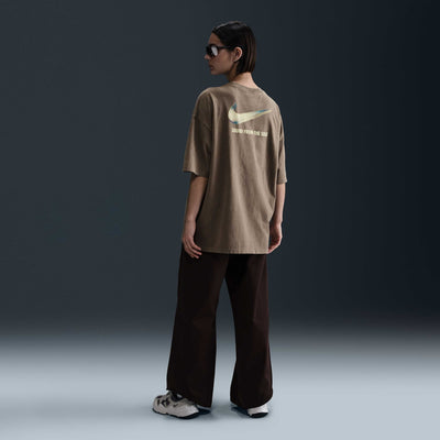 Nike Sportswear Women's Oversized Short-Sleeve T-Shirt