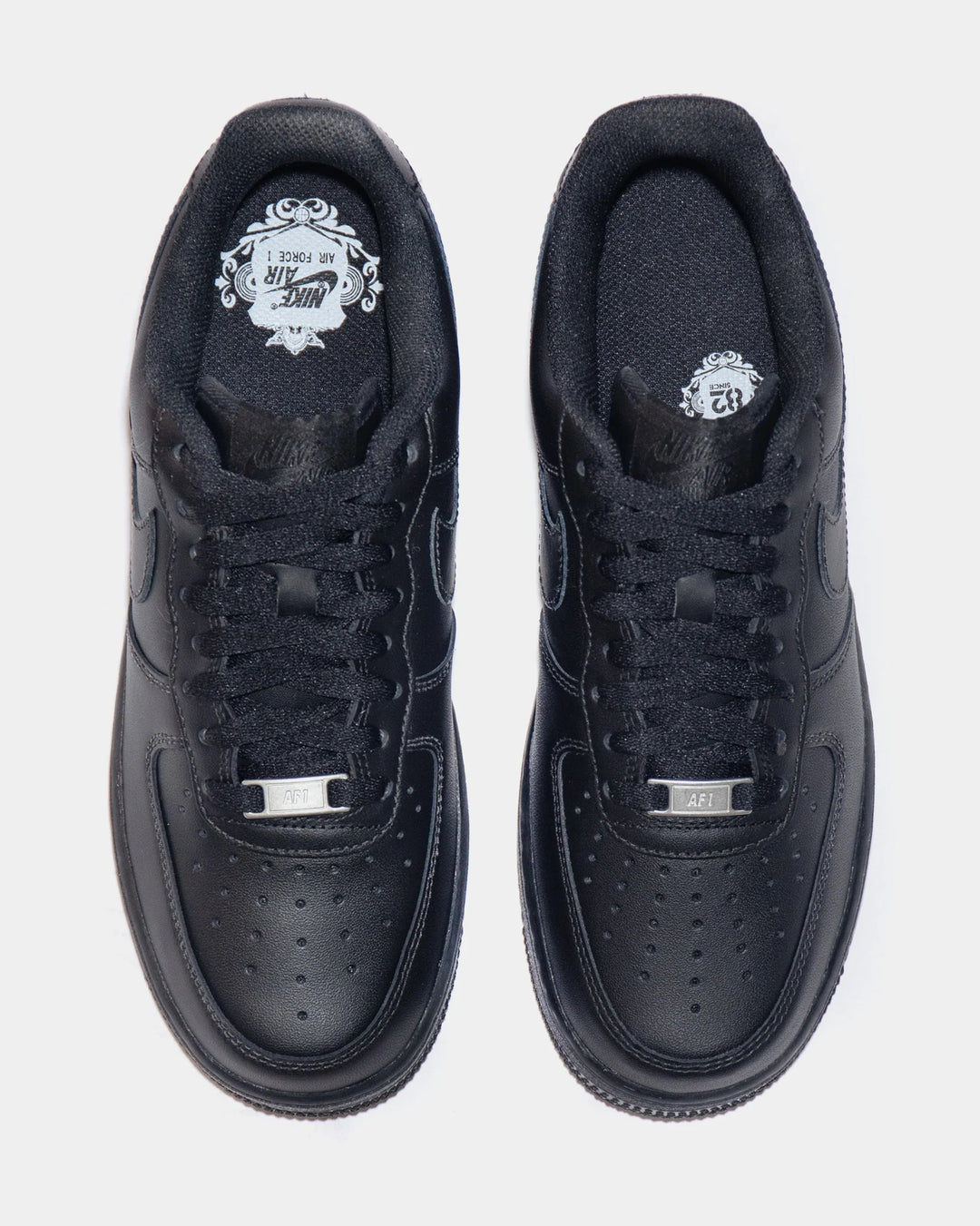 Nike Air Force 1 &