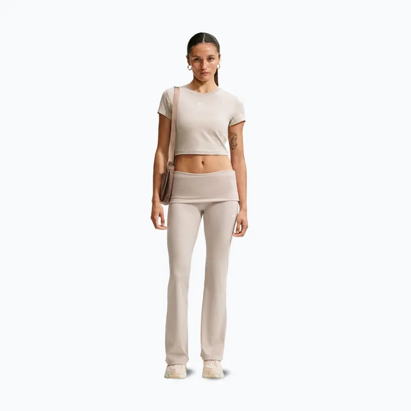 Nike Sportswear Chill Knit Women's Cropped T-Shirt
