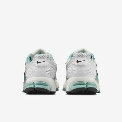 Women's Nike Zoom Vomero 5 3