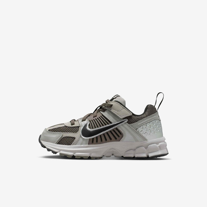Nike Vomero 5 Little Kids&