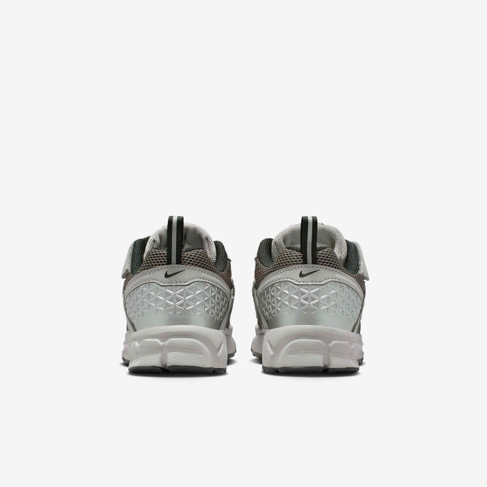 Nike Vomero 5 Little Kids&