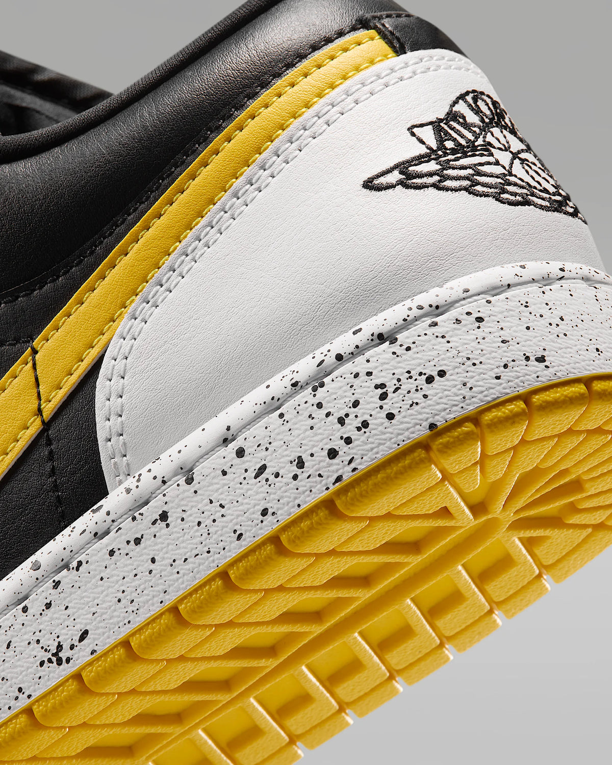 Air Jordan 1 Low SE Men's Sneakers