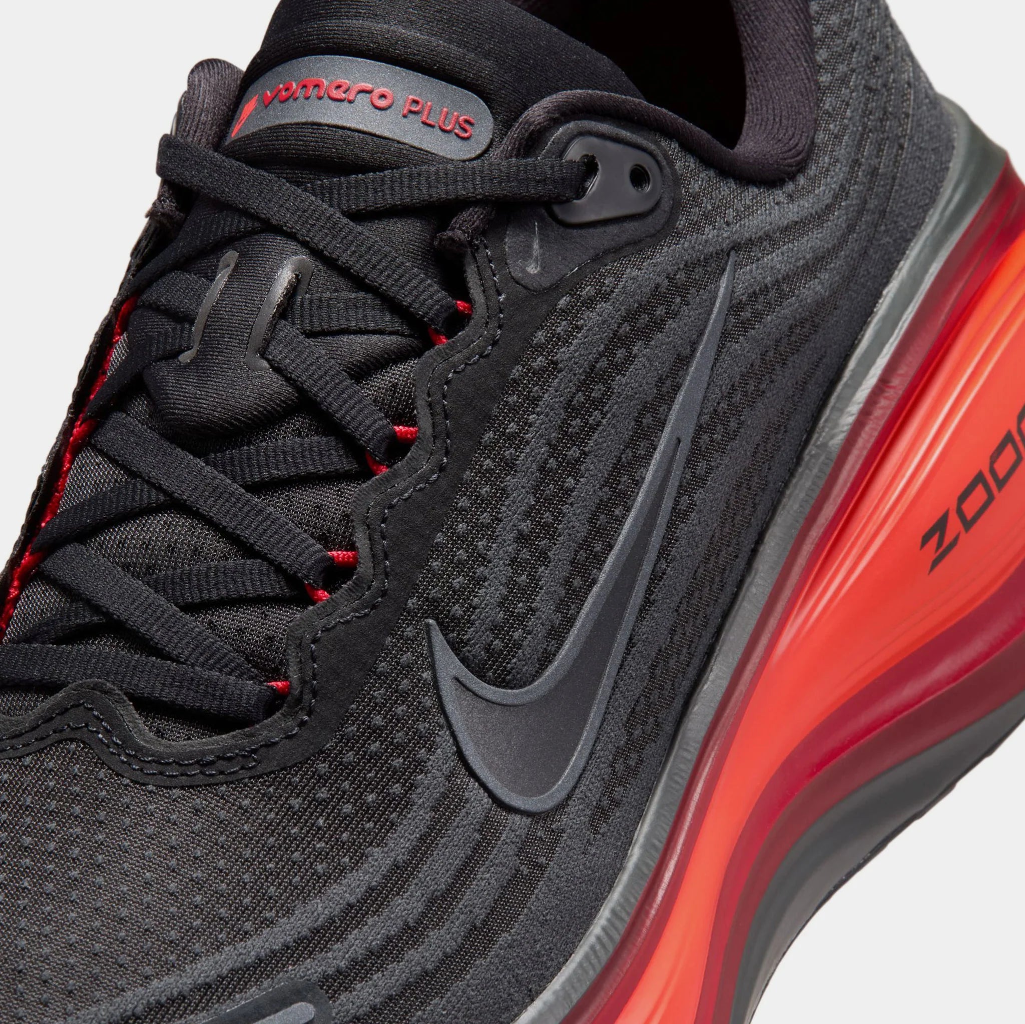 Nike Vomero Plus Men's Sneakers