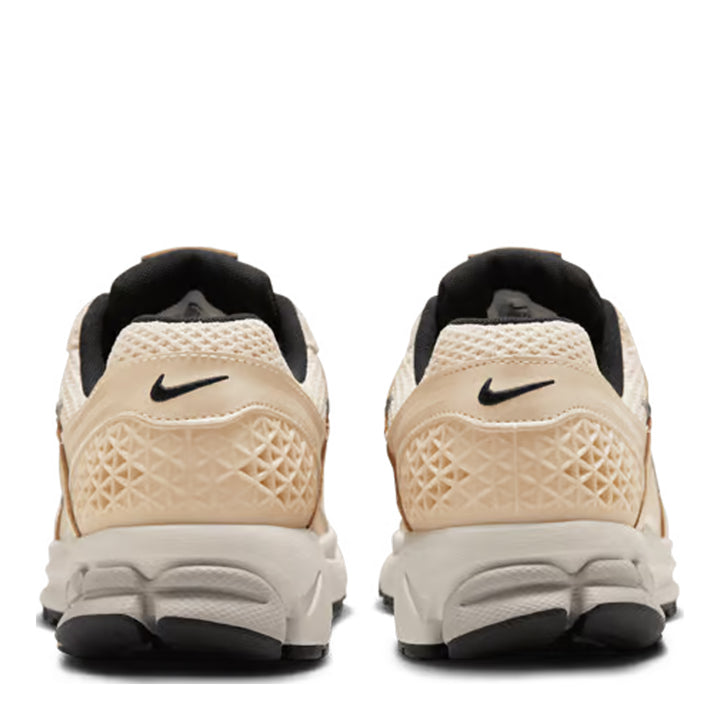 Nike Vomero 5 Women&