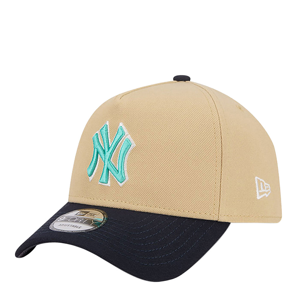 New Era New York Yankees City Sidepatch 9FORTY A-Frame Adjustable Cap