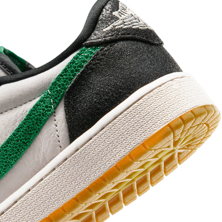 Air Jordan 1 Low - Retro OG - Big Kids' Sneakers