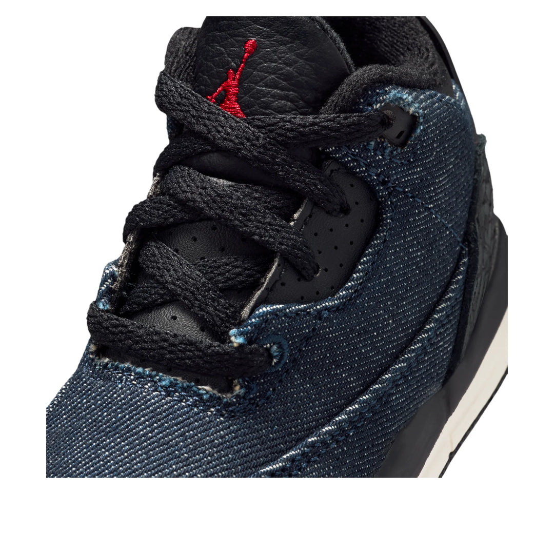 Air Jordan 3 X Levi&