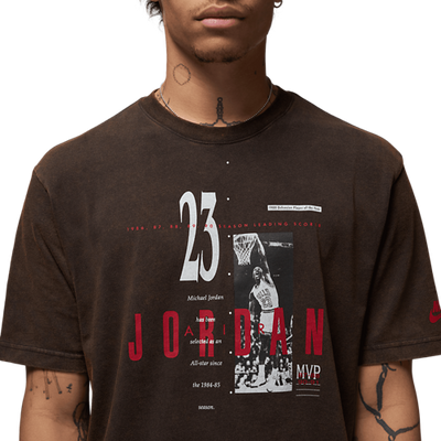 Men's Air Jordan Reissue Graphic T-Shirt - Black/Gym Red/White 4