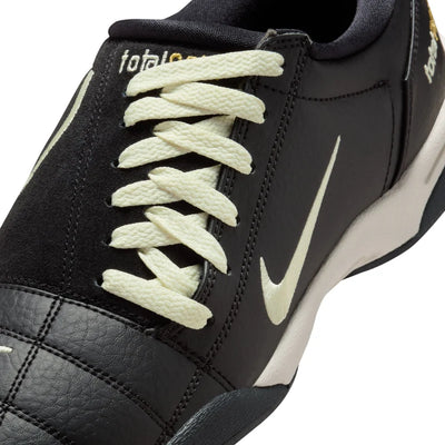 Nike Total 90 Men's Sneakers