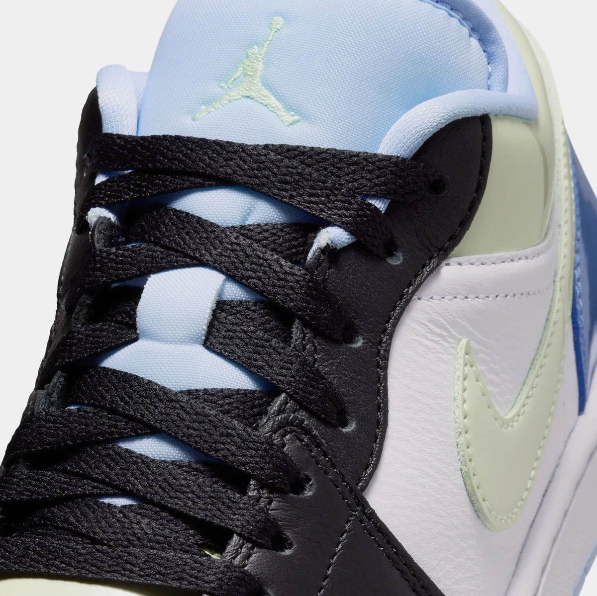 Air Jordan 1 Low SE Women's Sneakers