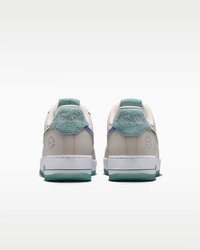 Nike Air Force 1 '07 Philly Light Orewood Brown/Phantom/Cannon/Metallic Gold Silk IV6205-104