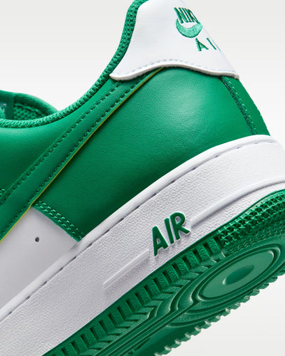 Men's Nike Air Force 1 `07 White/White/Malachite FJ4146-132